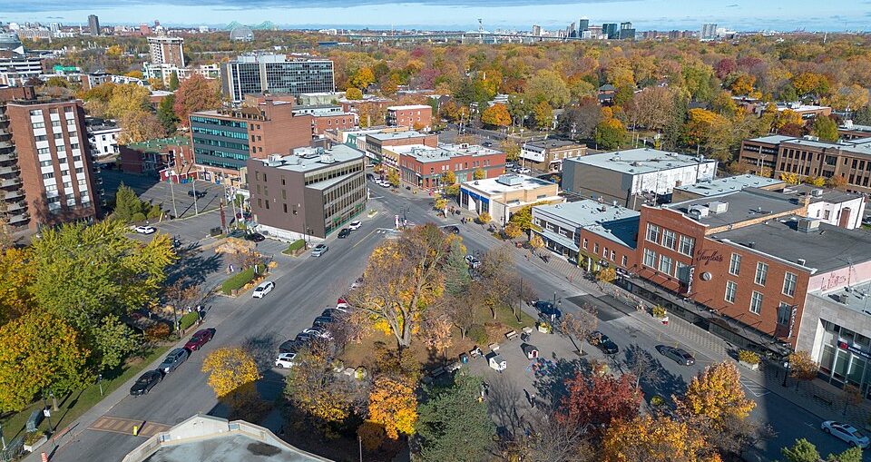 960px-Saint-Lambert,_Montérégie